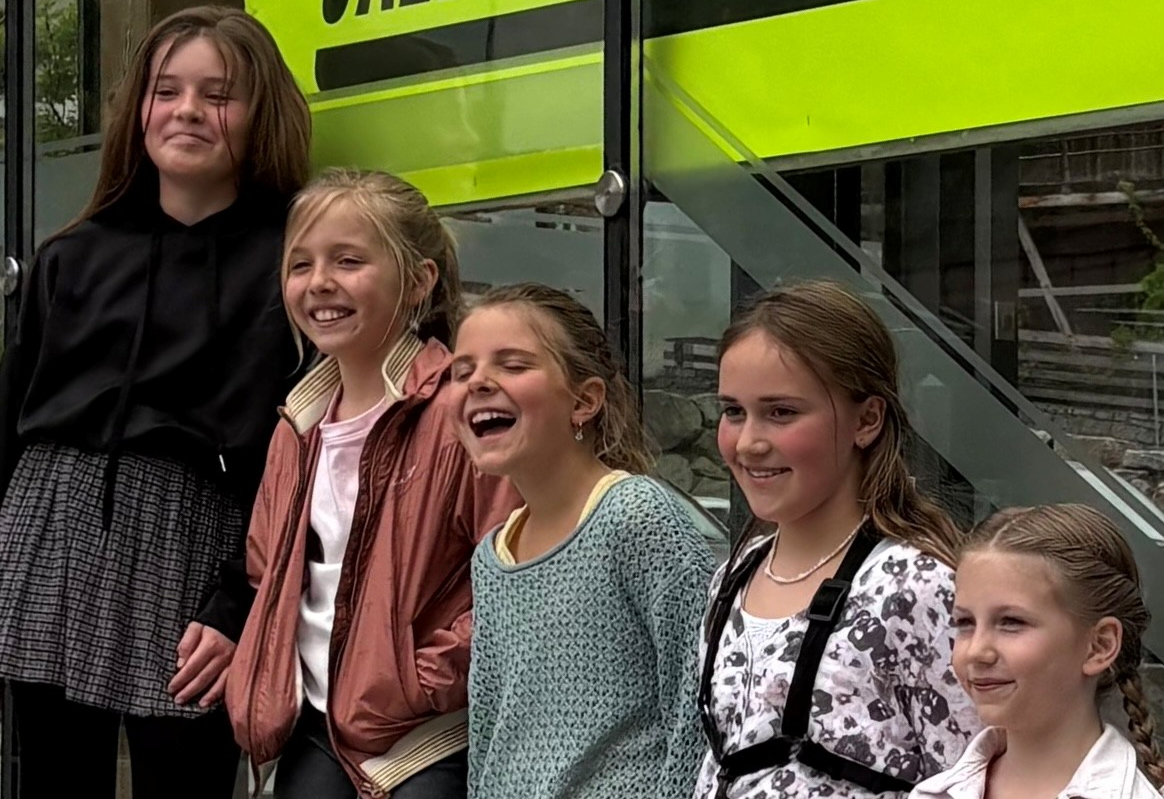 Foto-Girls5-1164x799