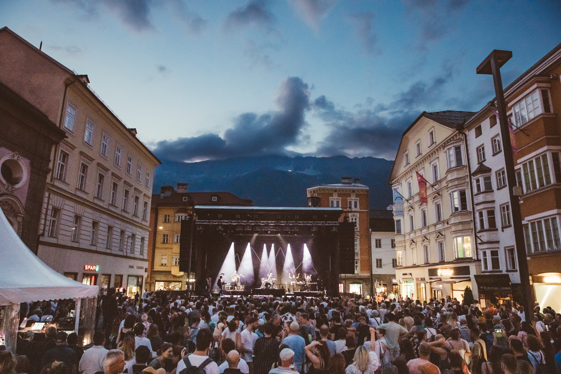 ©miamariaknoll24 bb ibk lr-4586